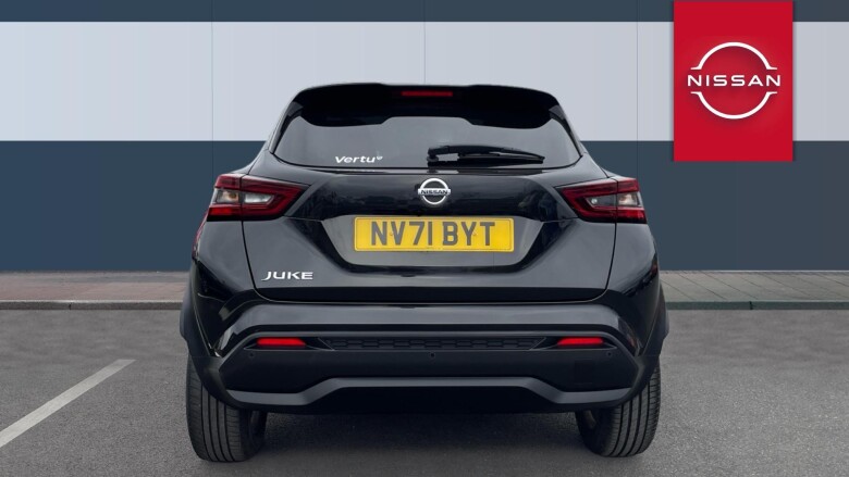 Nissan Juke 1.0 DiG-T 114 N-Connecta 5dr Petrol Hatchback